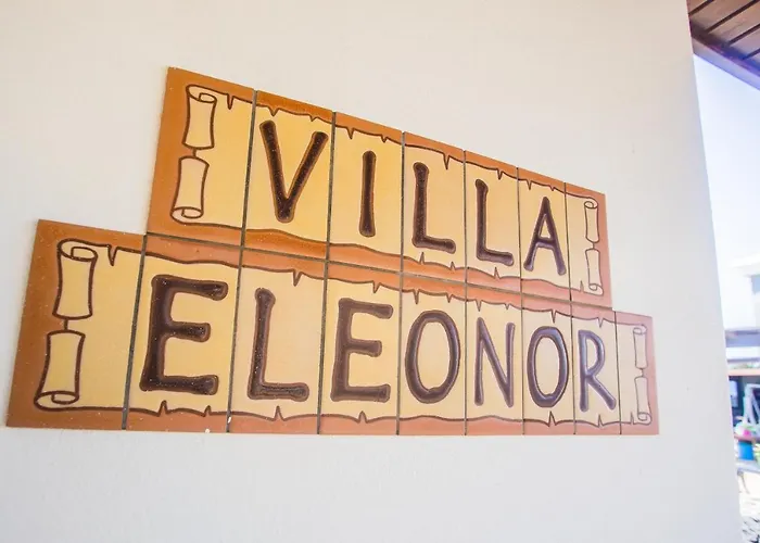 Eslanzarote Villa Eleonor, Super Wifi, Heated Pool, Sat Tv