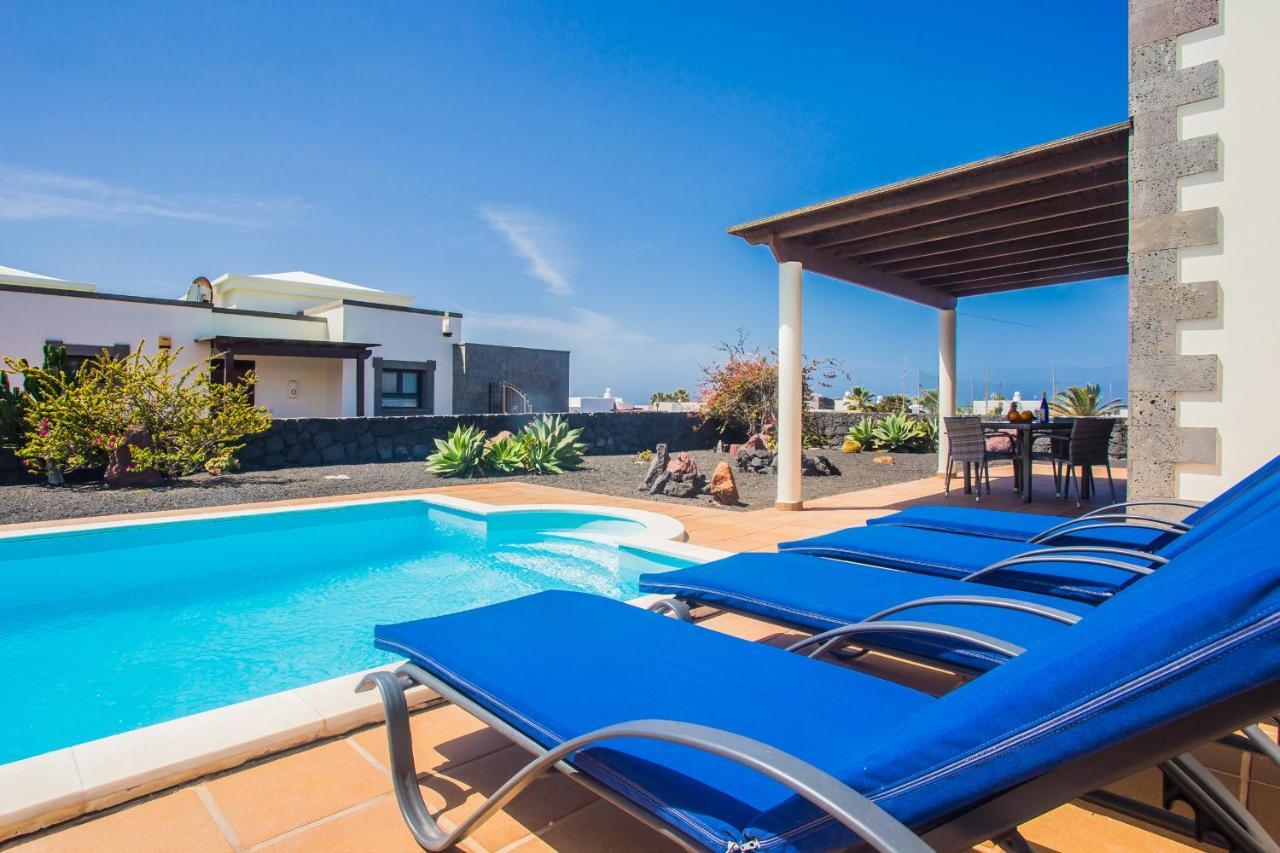 Eslanzarote Eleonor, Super Wifi, Heated Pool, Sat Tv Villa